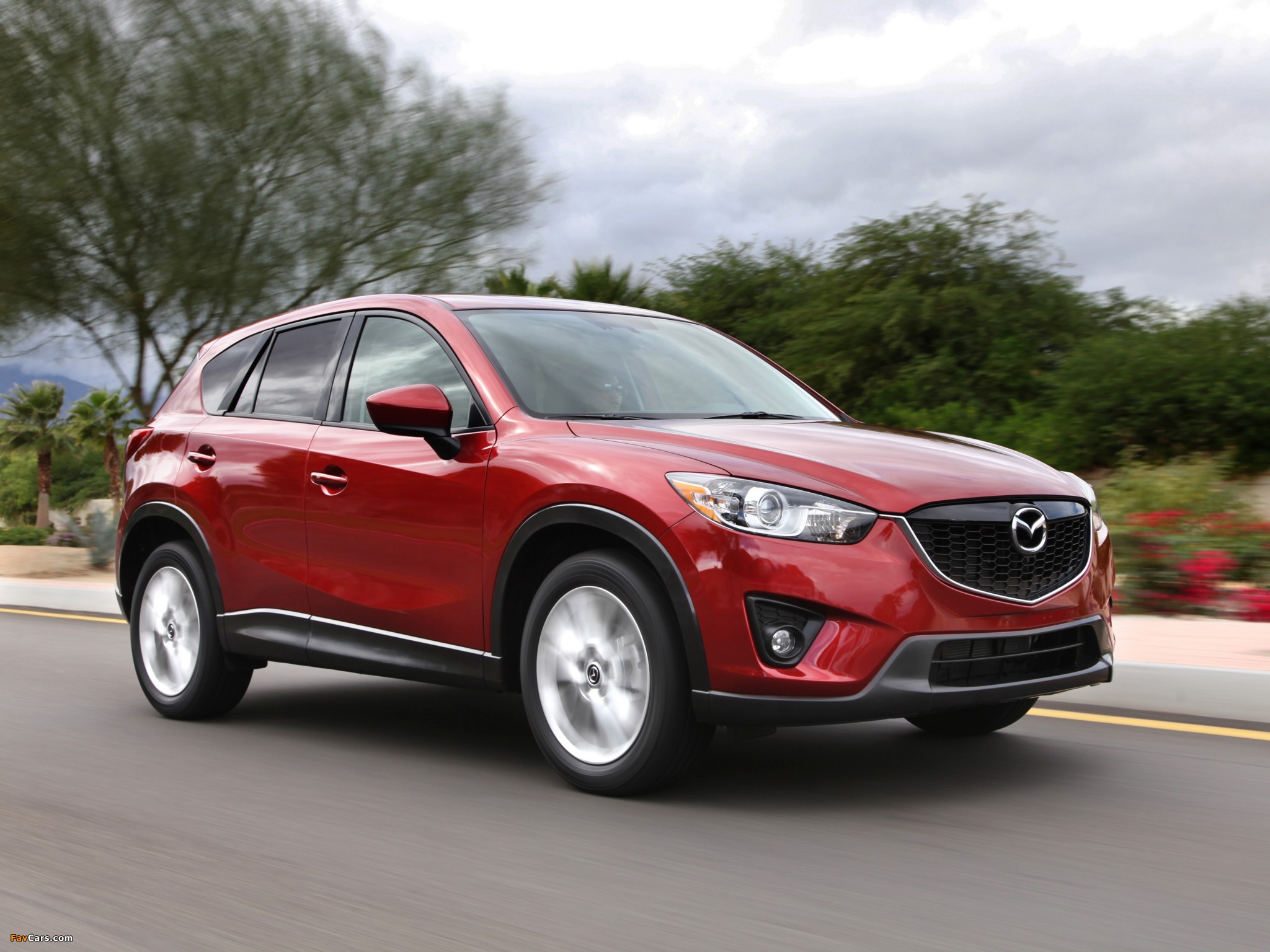 Машины мазда сх5. Mazda cx5 Crossover. Mazda CX-5 2012. Кроссовер Мазда CX-5. Мазда паркетник CX-5.