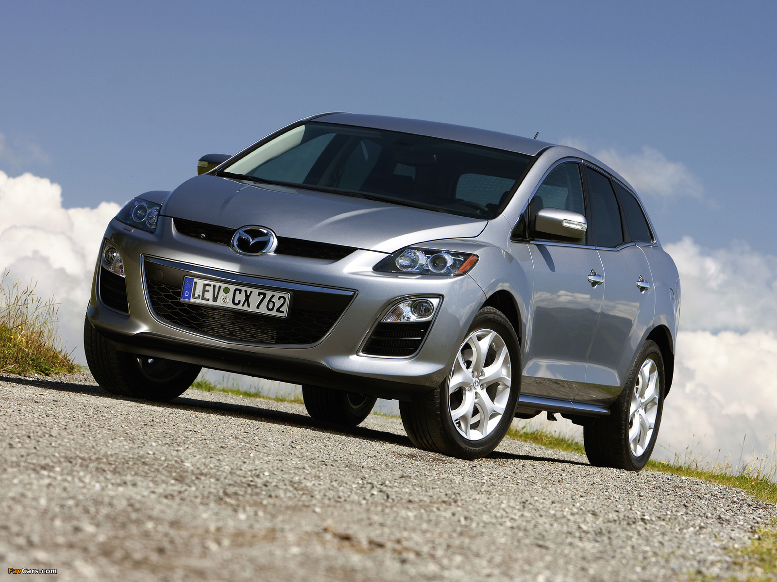 Pictures of Mazda CX-7 2009–12 (1600 x 1200)