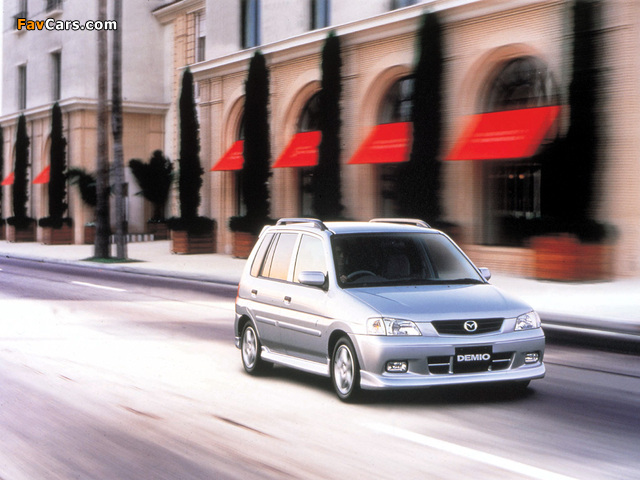 Images of Mazda Demio Aero Active (DW3W) 2001–02 (640 x 480)