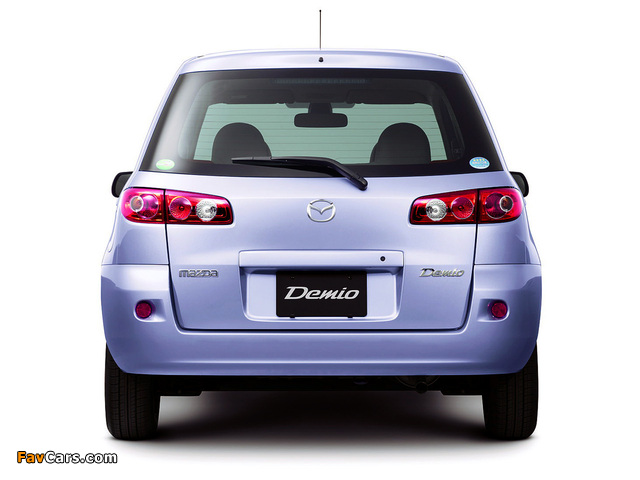 Mazda Demio Casual Cozy Package (DY3W/DY5W) 2005–07 wallpapers (640 x 480)
