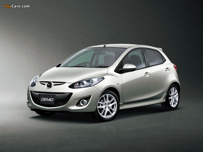 Mazda Demio Sport (DE5FS) 2011 images (800 x 600)