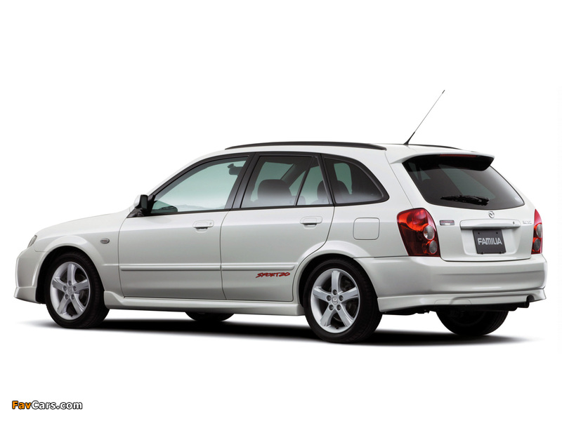 Images of Mazda Familia S-Wagon Sport 20 Special 2002–03 (800 x 600)