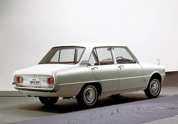 Mazda Familia 1000 4-door Sedan 1967–70 pictures