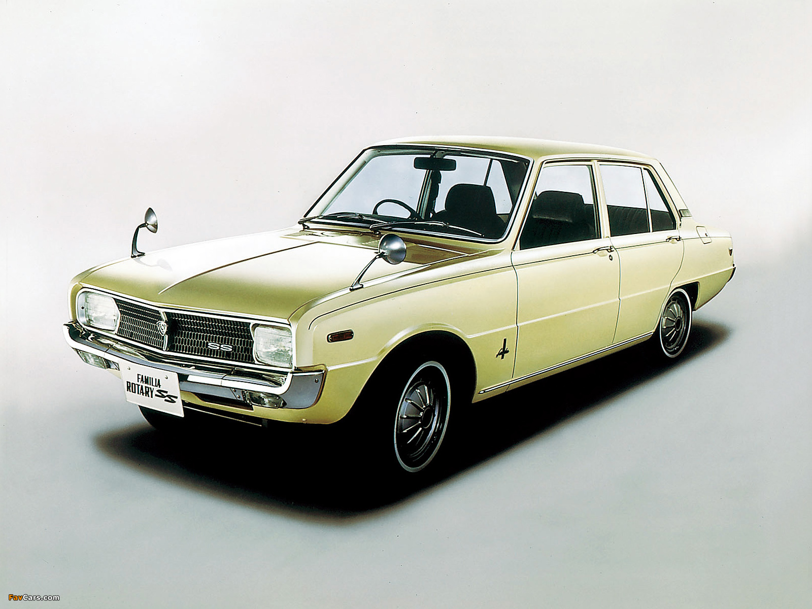 Mazda Familia Rotary SS 1969–70 images (1600 x 1200)