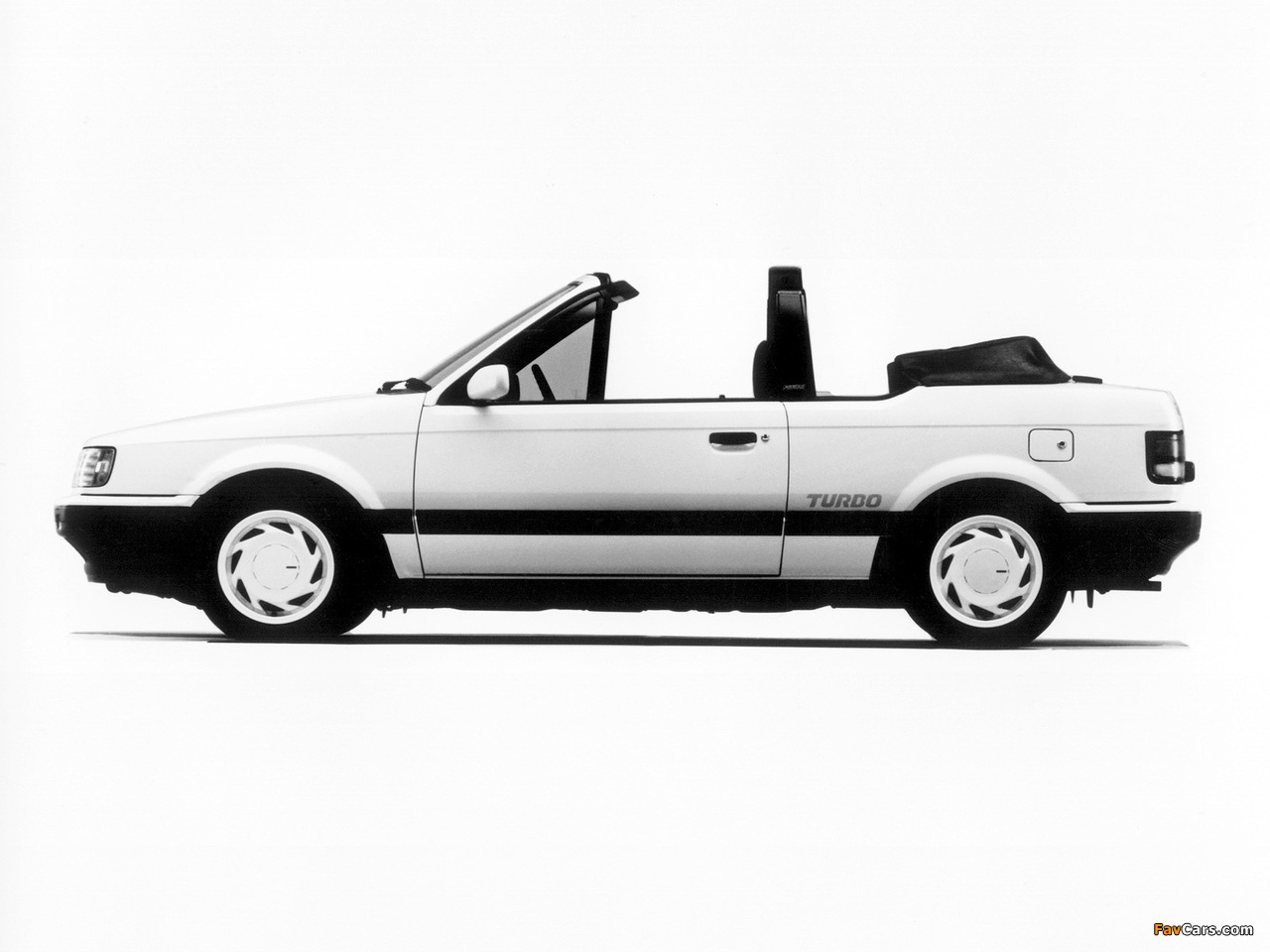 Mazda Familia Turbo Cabriolet 1985–89 pictures (1280 x 960)