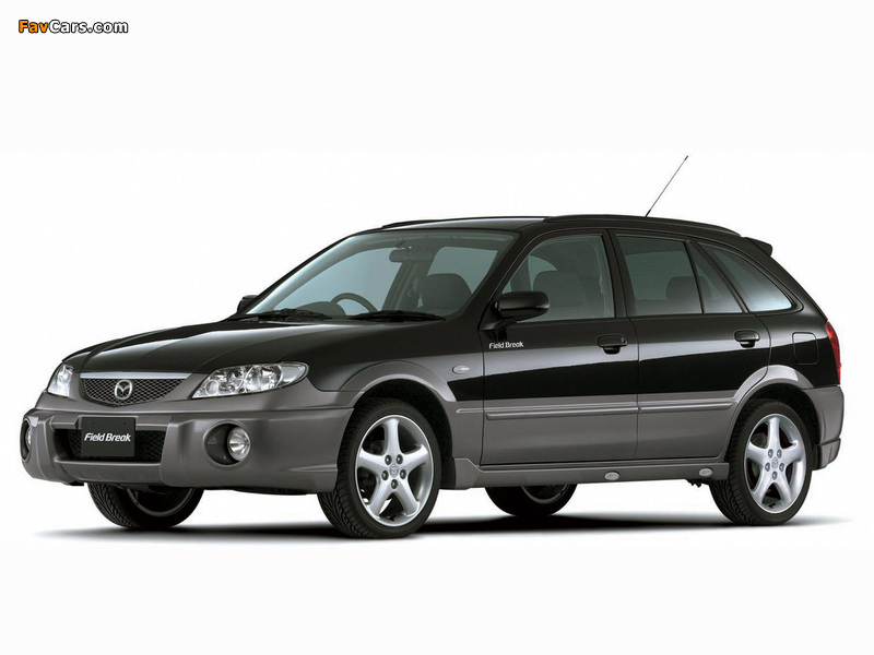 Mazda Familia S-Wagon Field Break 2001–03 photos (800 x 600)