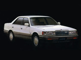 Photos of Mazda Luce 4-door Hardtop 1986–91