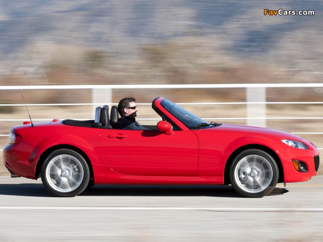 Photos of Mazda MX-5 Miata (NC2) 2009–12 (640 x 480)