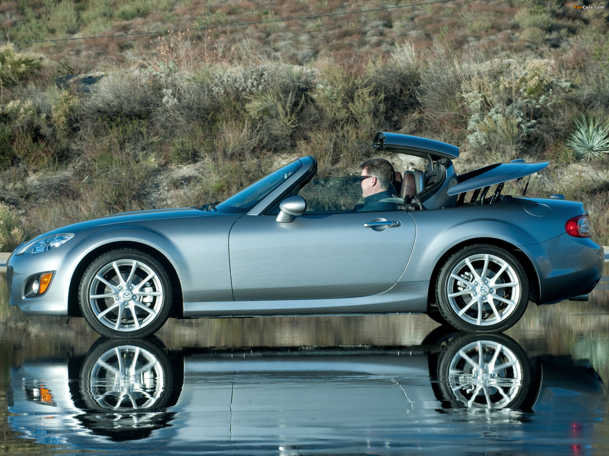 Photos of Mazda MX-5 Miata PRHT (NC2) 2009–12 (2048 x 1536)