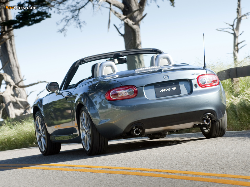 Pictures of Mazda MX-5 Miata PRHT (NC2) 2009–12 (800 x 600)