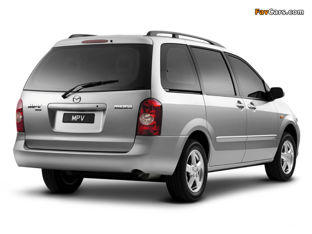 Images of Mazda MPV AU-spec 1999–2002 (640 x 480)