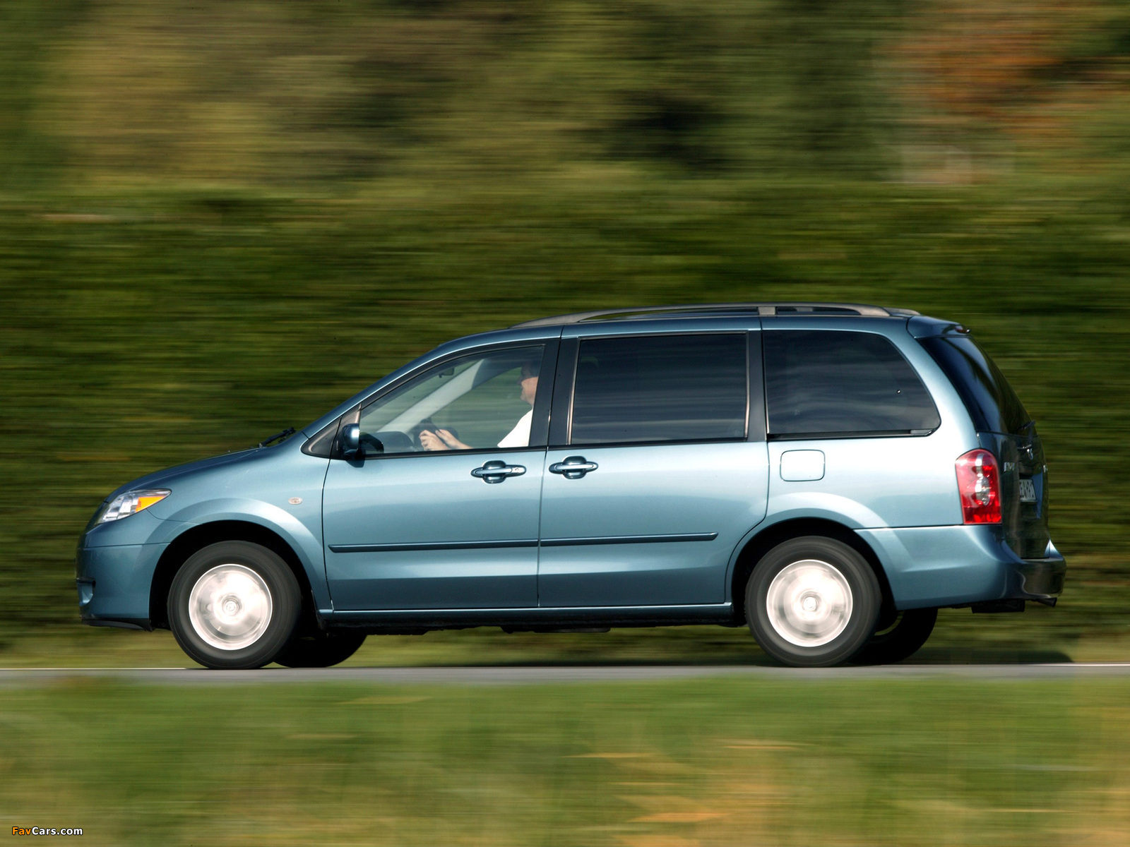 Images of Mazda MPV 2002–06 (1600 x 1200)