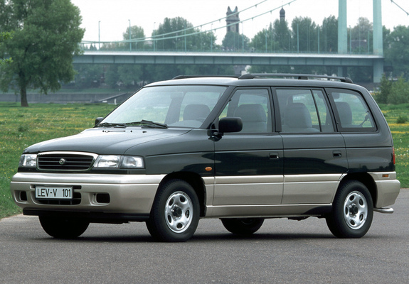 Mazda MPV 1995–99 images