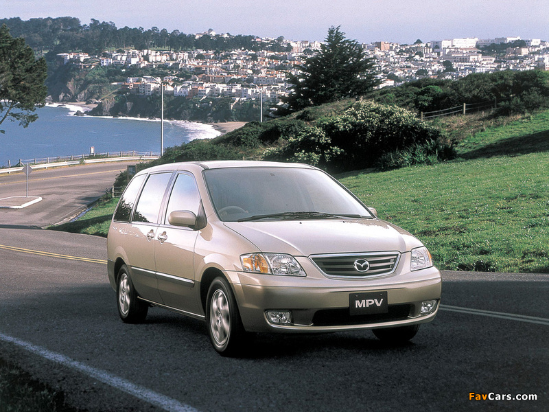 Mazda MPV JP-spec 1999–2002 images (800 x 600)