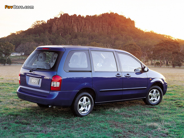 Pictures of Mazda MPV AU-spec 1999–2002 (640 x 480)