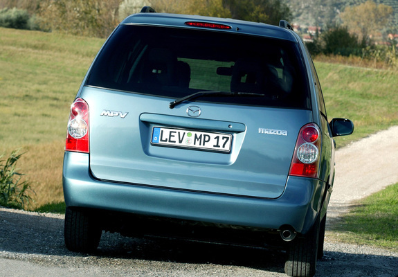 Pictures of Mazda MPV 2002–06
