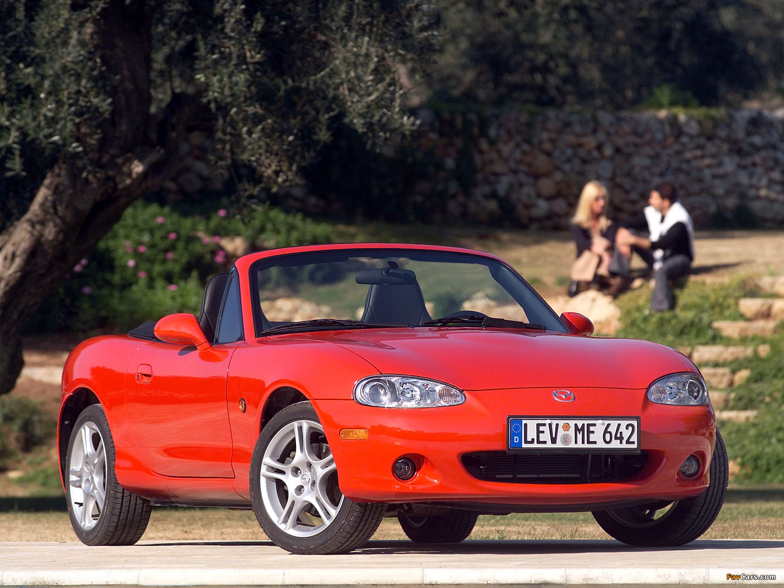 Images of Mazda MX-5 Roadster (NB) 1998–2005 (1600 x 1200)