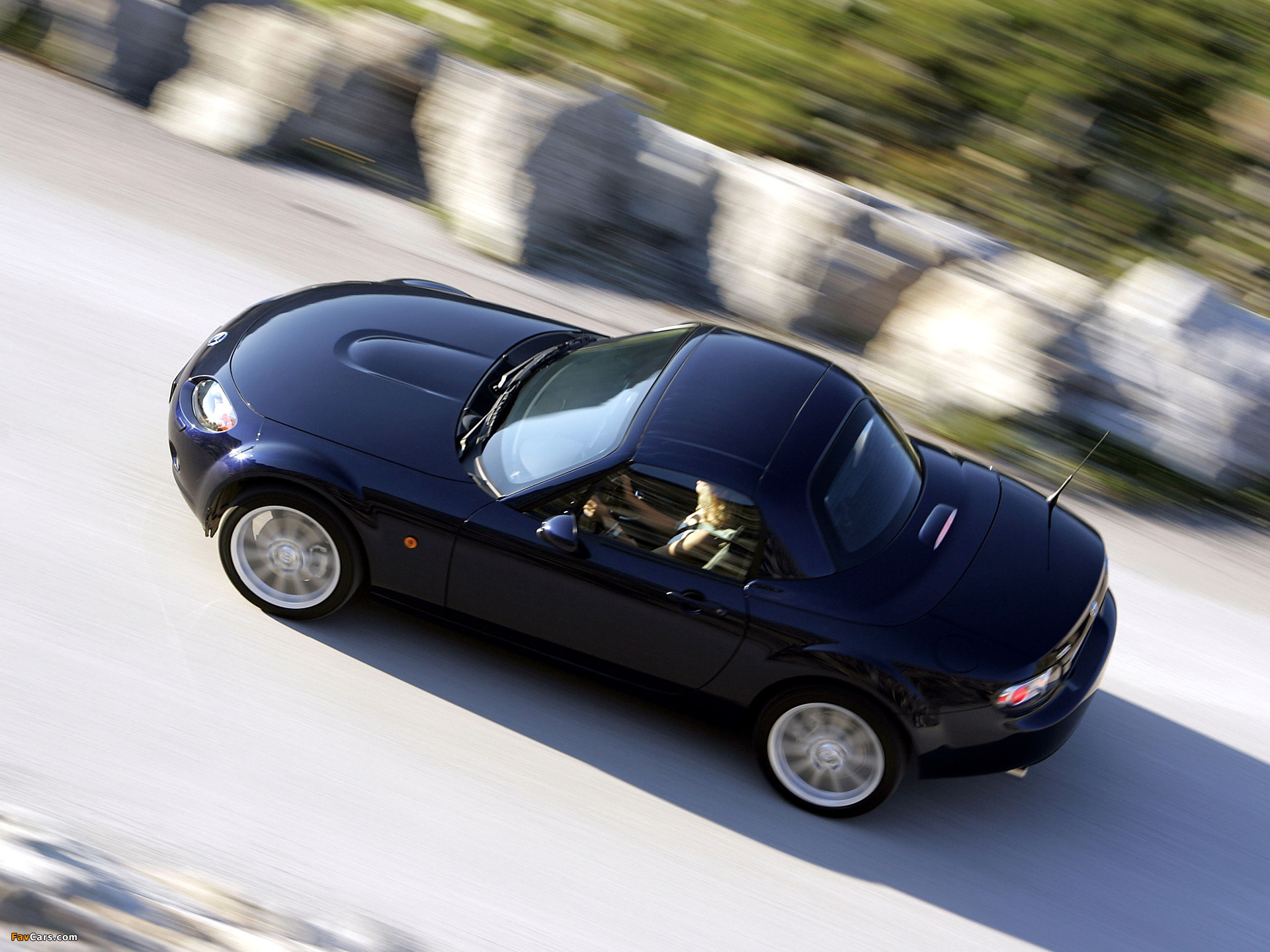 Images of Mazda MX-5 Roadster-Coupe (NC) 2005–08 (1920 x 1440)