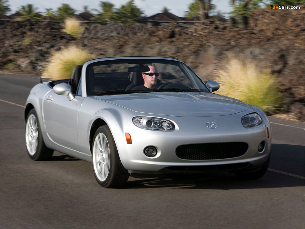 Images of Mazda MX-5 Roadster US-spec (NC) 2005–08 (1024 x 768)