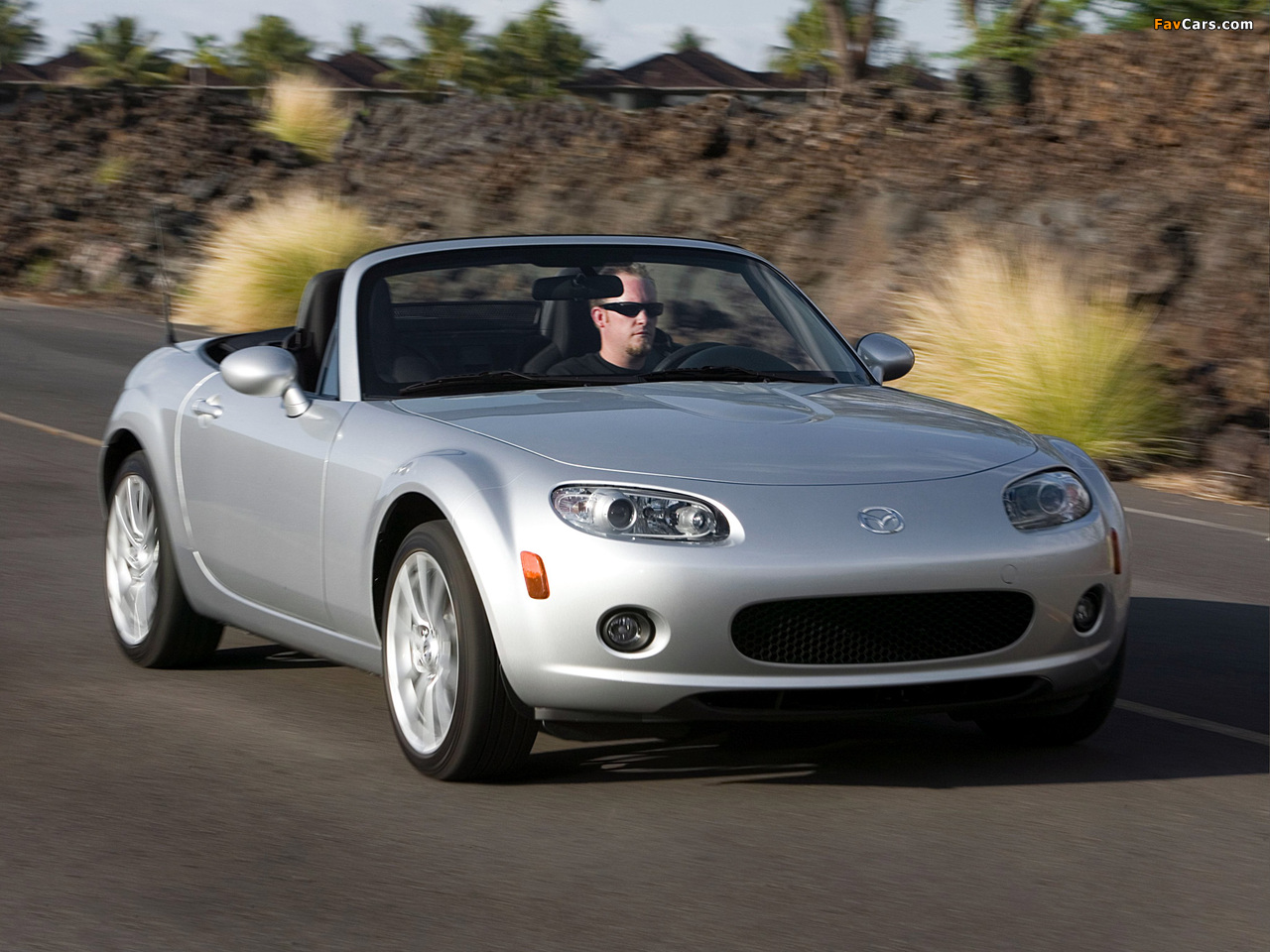 Images of Mazda MX-5 Roadster US-spec (NC) 2005–08 (1280 x 960)