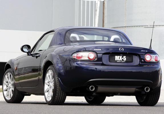 Images of Mazda MX-5 Roadster-Coupe AU-spec (NC) 2005–08