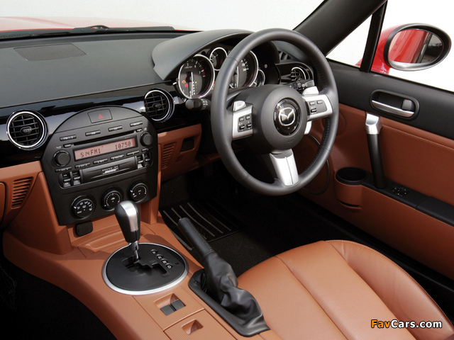Images of Mazda MX-5 Roadster AU-spec (NC1) 2005–08 (640 x 480)