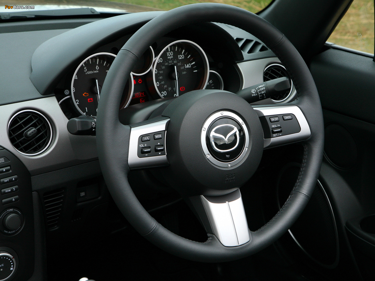 Images of Mazda MX-5 Roadster UK-spec (NC2) 2008–12 (1280 x 960)