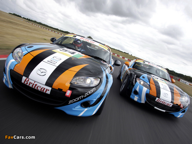Images of Mazda MX-5 GT Race Car (NC2) 2009–10 (640 x 480)