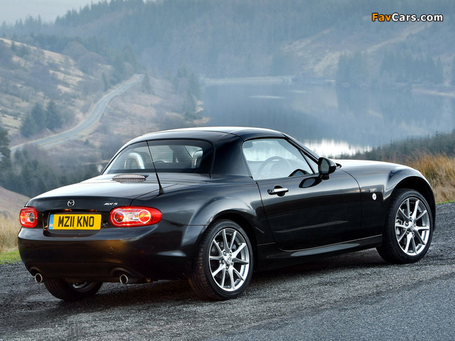 Images of Mazda MX-5 Roadster-Coupe Kendo (NC2) 2011 (640 x 480)