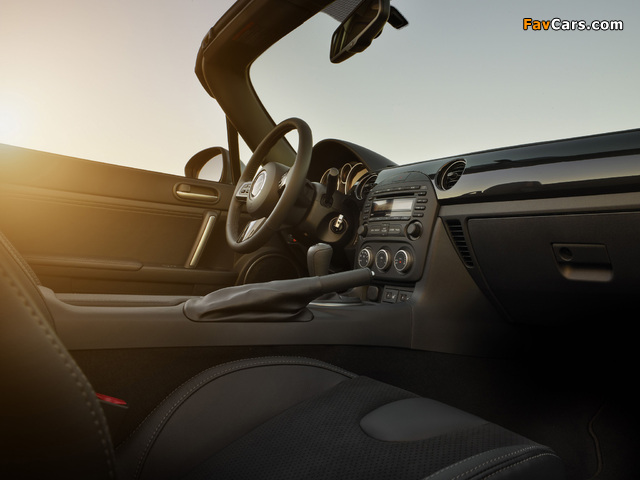 Images of Mazda MX-5 Roadster (NC3) 2012 (640 x 480)
