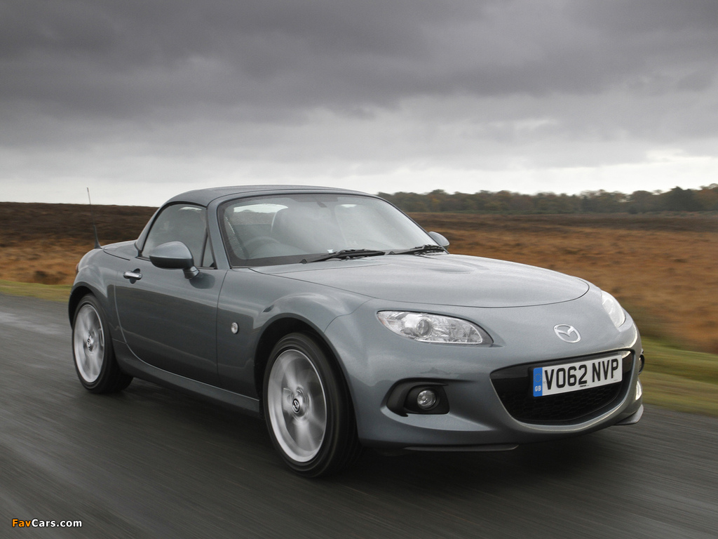 Images of Mazda MX-5 Roadster-Coupe UK-spec (NC3) 2012 (1024 x 768)