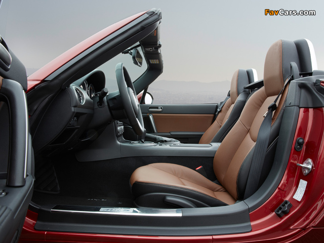Images of Mazda MX-5 Roadster Spring Edition (NC3) 2013 (640 x 480)