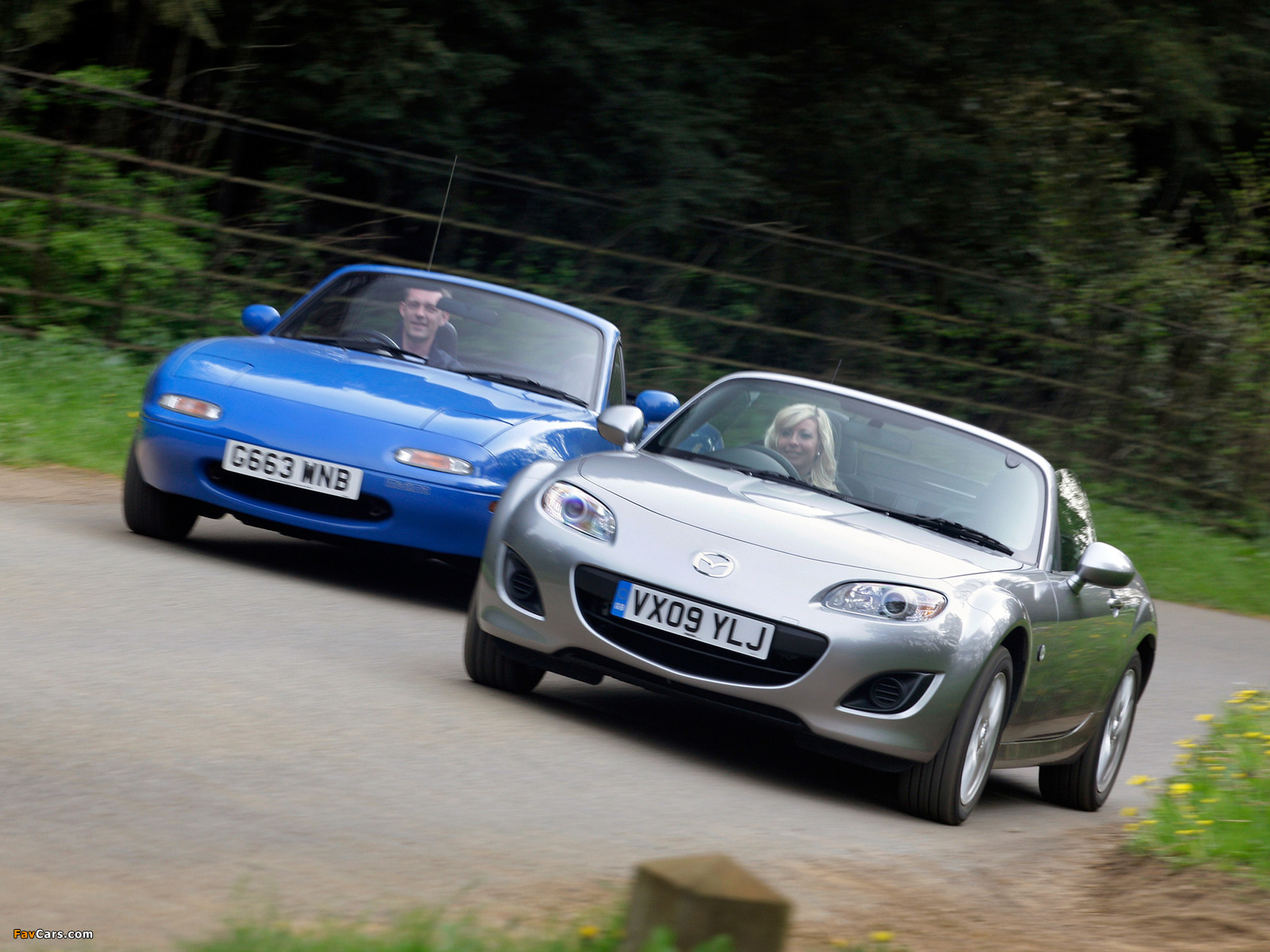 Images of Mazda MX-5 (1600 x 1200)