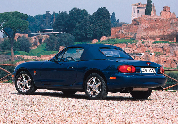 Mazda MX-5 10th Anniversary (NB) 1999 images