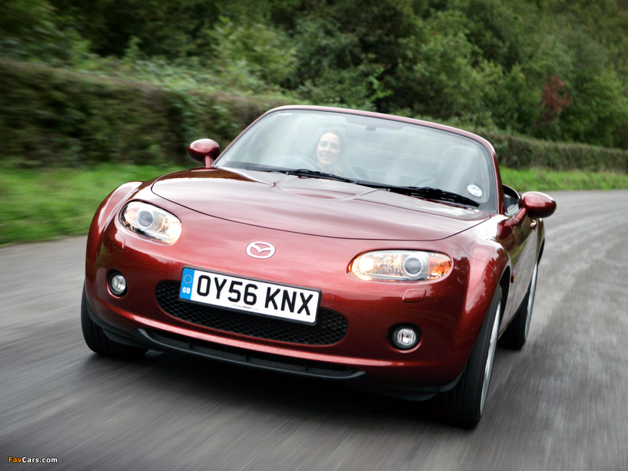Mazda MX-5 Roadster-Coupe UK-spec (NC1) 2005–08 images (1280 x 960)