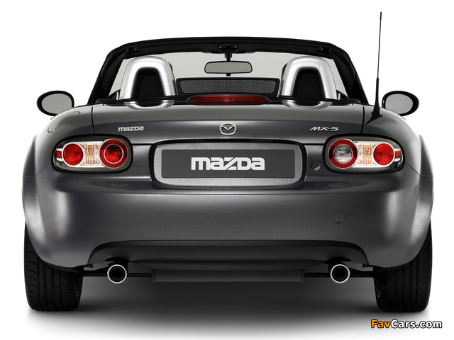 Mazda MX-5 Roadster (NC1) 2005–08 pictures (640 x 480)