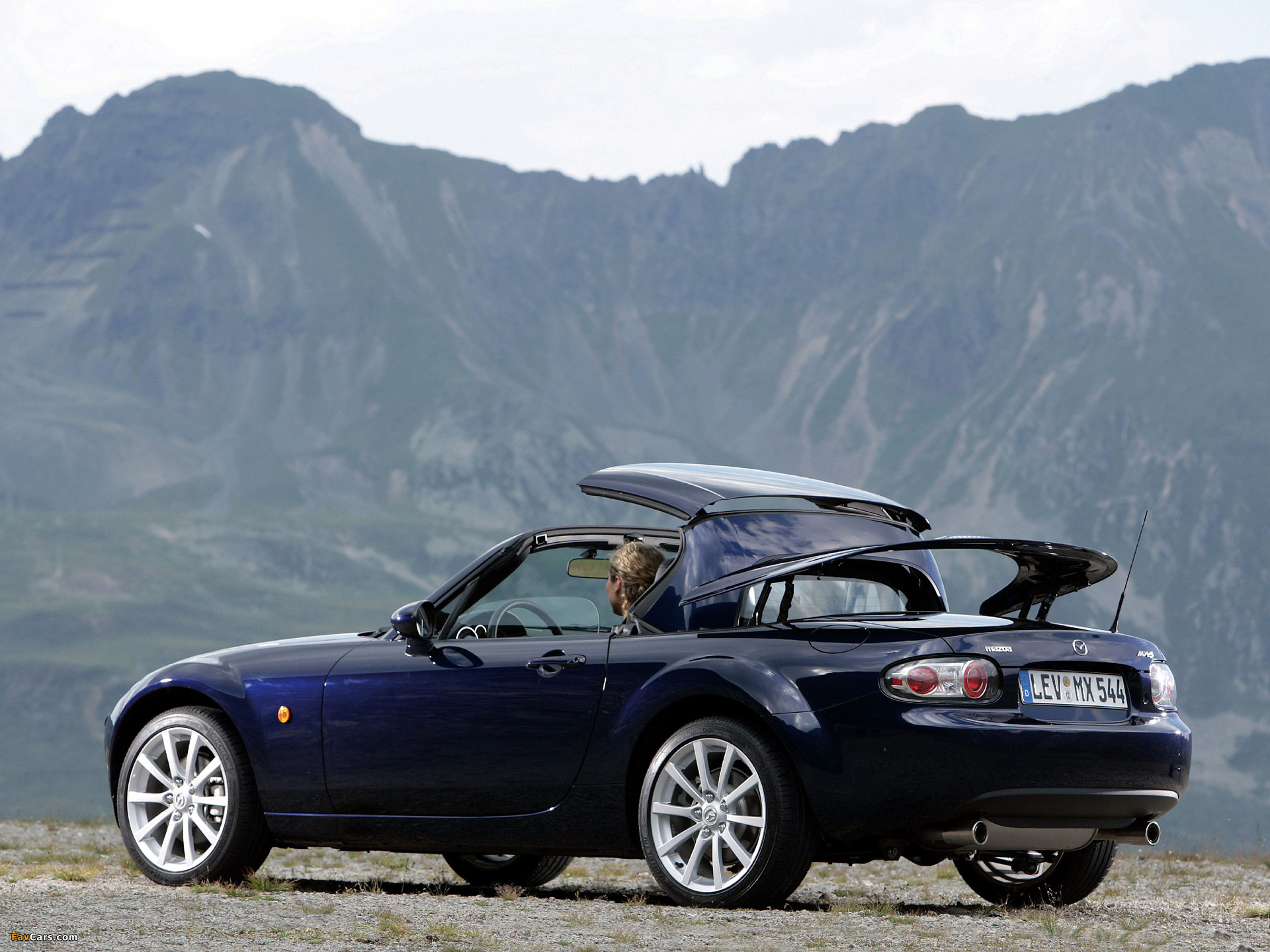 Mazda MX-5 Roadster-Coupe (NC) 2005–08 wallpapers (1920 x 1440)