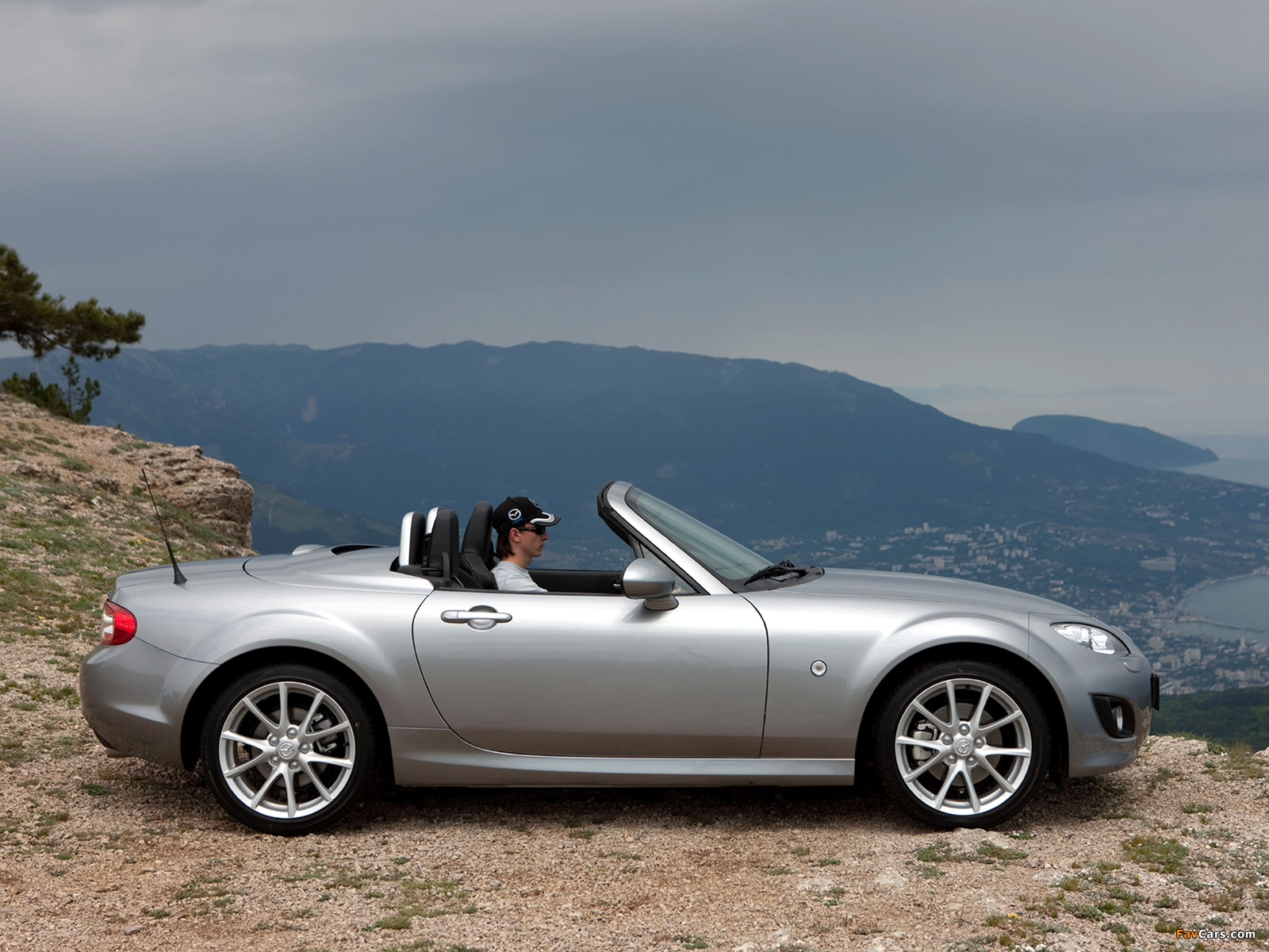 Mazda MX-5 Roadster-Coupe (NC) 2008 images (1600 x 1200)