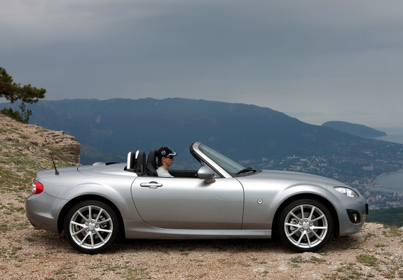 Mazda MX-5 Roadster-Coupe (NC) 2008 images
