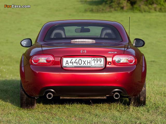 Mazda MX-5 Roadster-Coupe (NC) 2008 images (640 x 480)