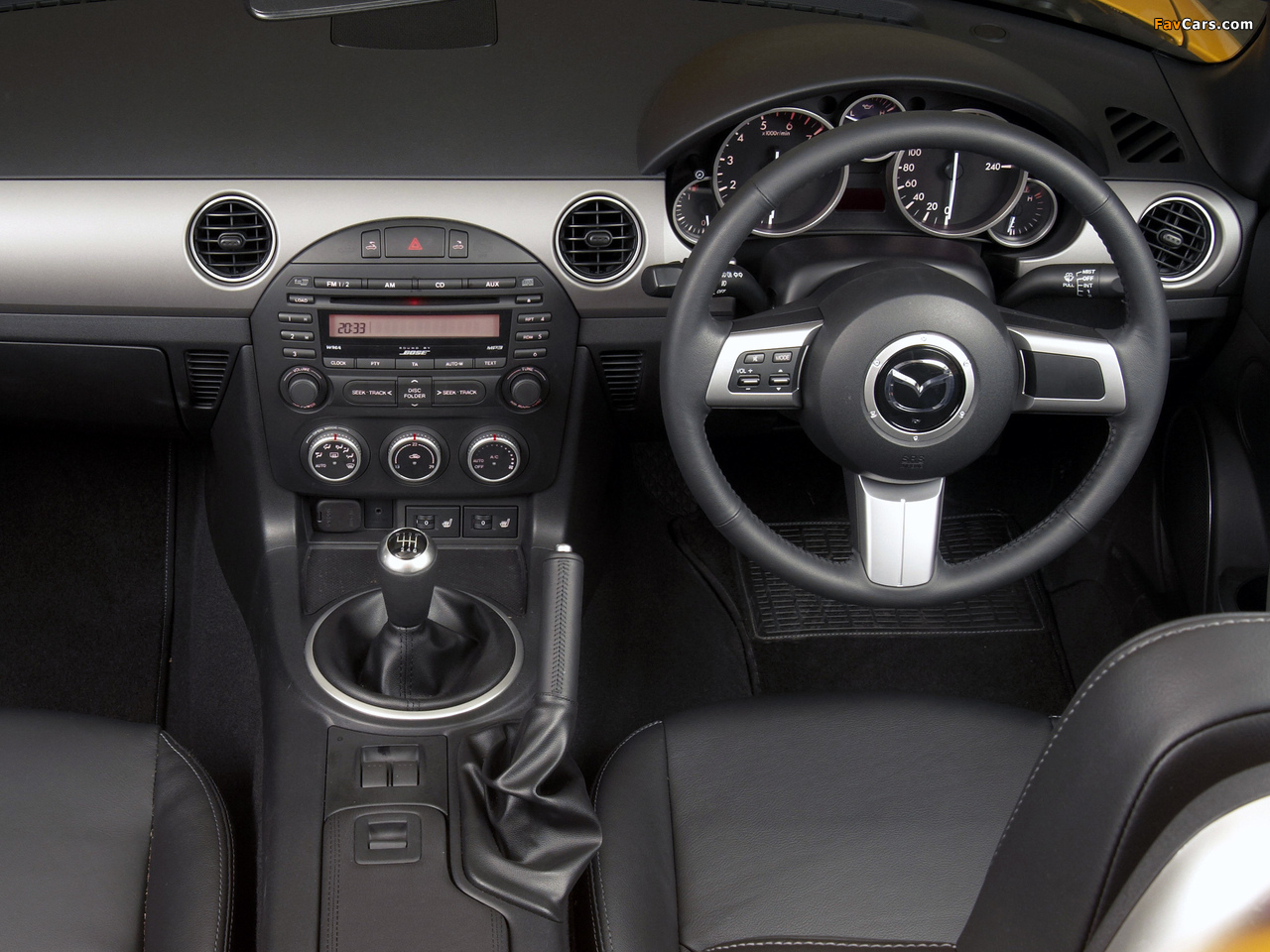 Mazda MX-5 Roadster-Coupe ZA-spec (NC2) 2008–12 pictures (1280 x 960)