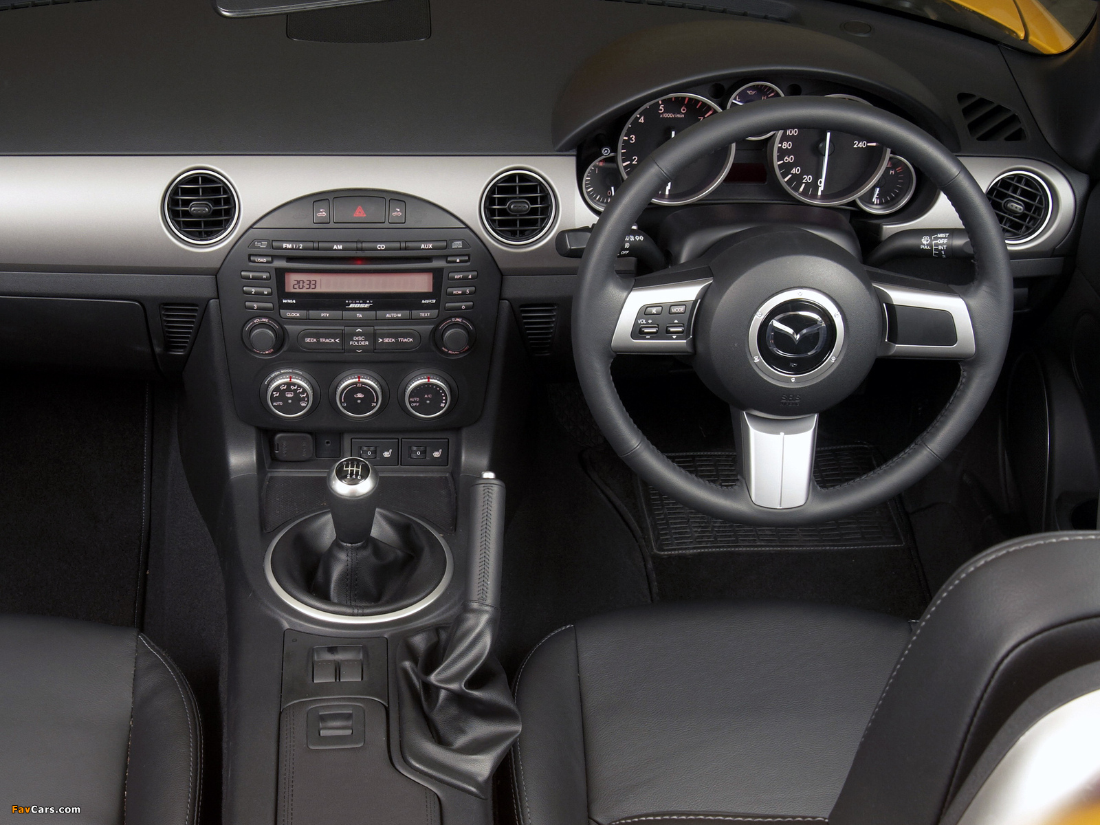 Mazda MX-5 Roadster-Coupe ZA-spec (NC2) 2008–12 pictures (1600 x 1200)