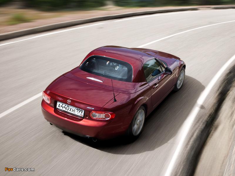Mazda MX-5 Roadster-Coupe (NC) 2008 pictures (800 x 600)