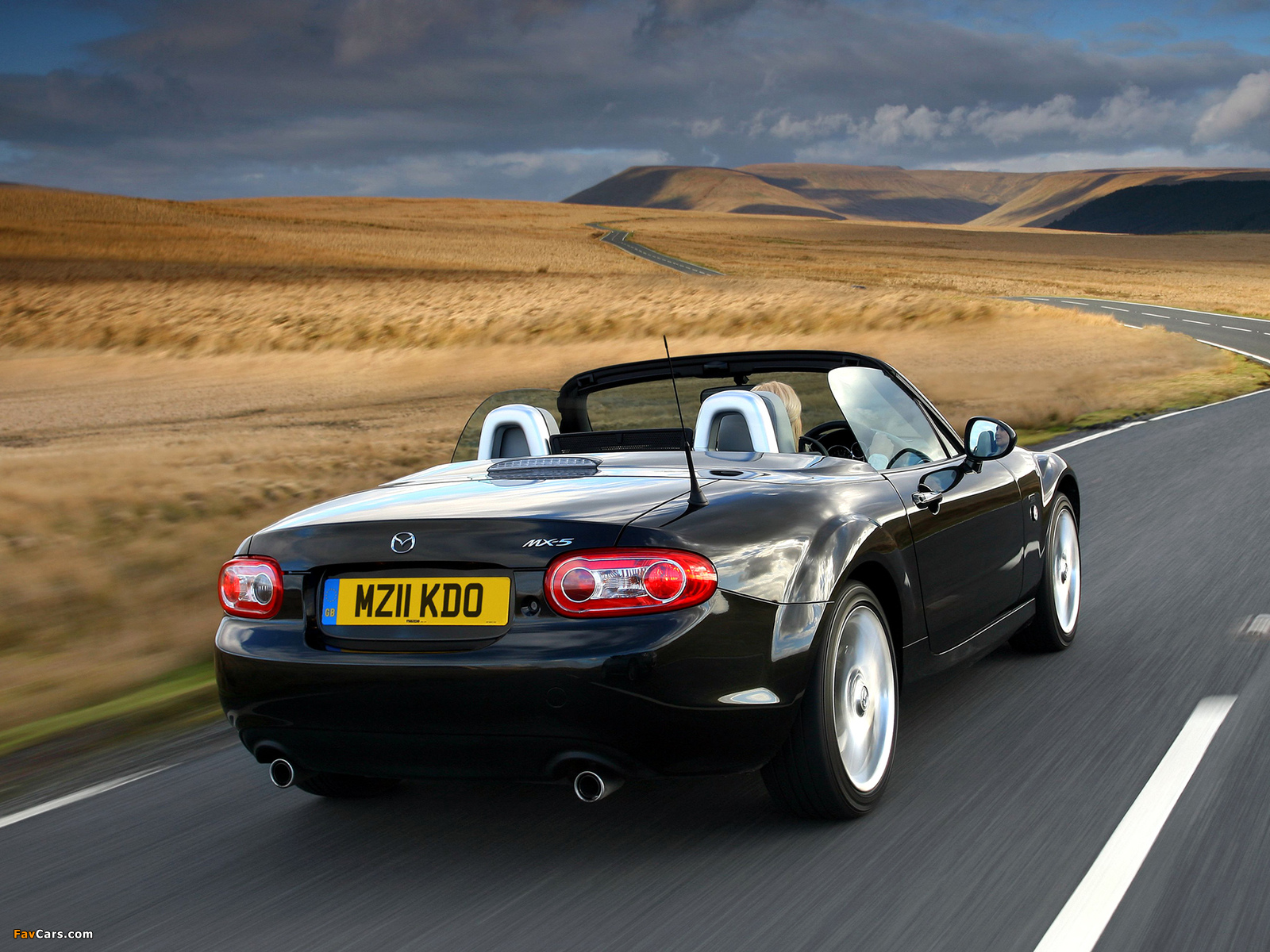 Mazda MX-5 Roadster-Coupe Kendo (NC2) 2011 images (1600 x 1200)