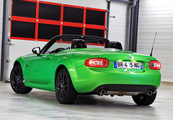 Mazda MX-5 Roadster-Coupe Sport Black FR-spec (NC2) 2011 pictures