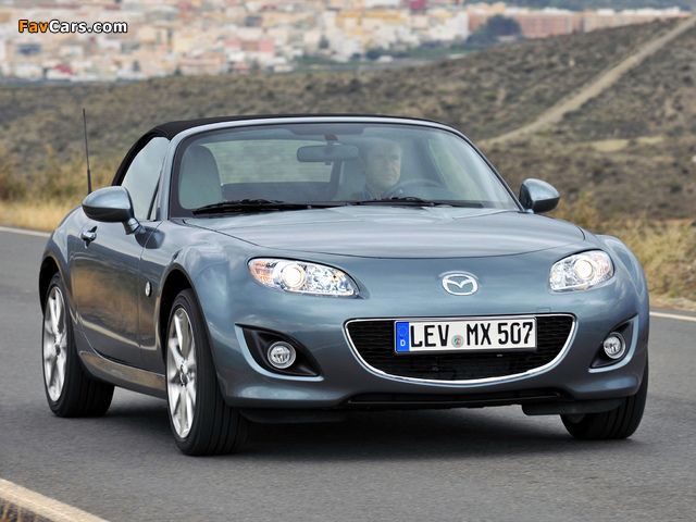 Mazda MX-5 Roadster Kaminari (NC2) 2011 wallpapers (640 x 480)