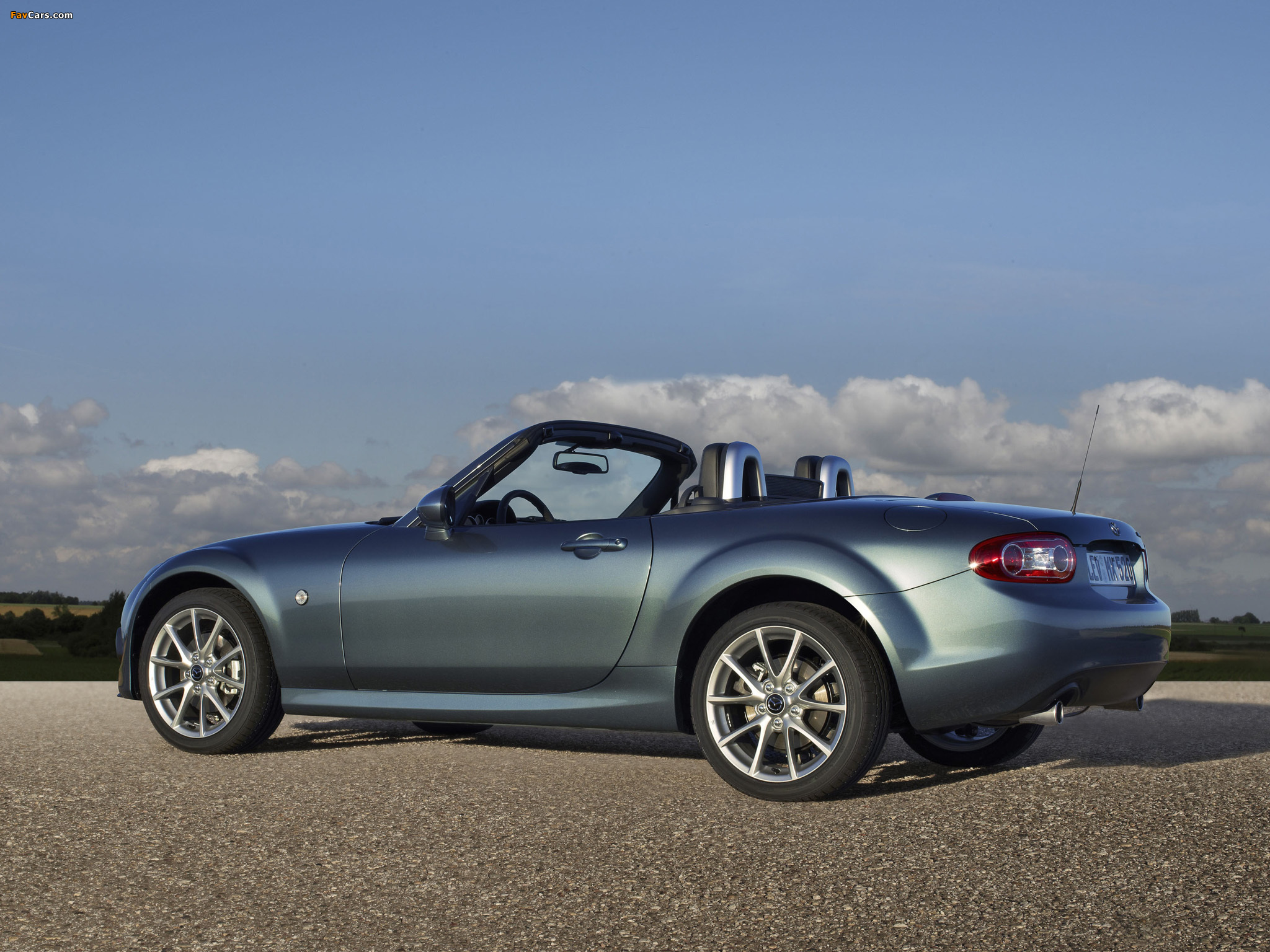 Mazda MX-5 Roadster (NC3) 2012 wallpapers (2048 x 1536)