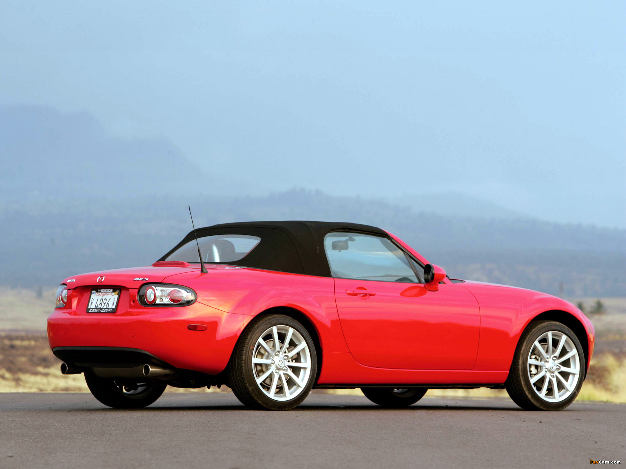 Photos of Mazda MX-5 Roadster US-spec (NC) 2005–08 (2048 x 1536)