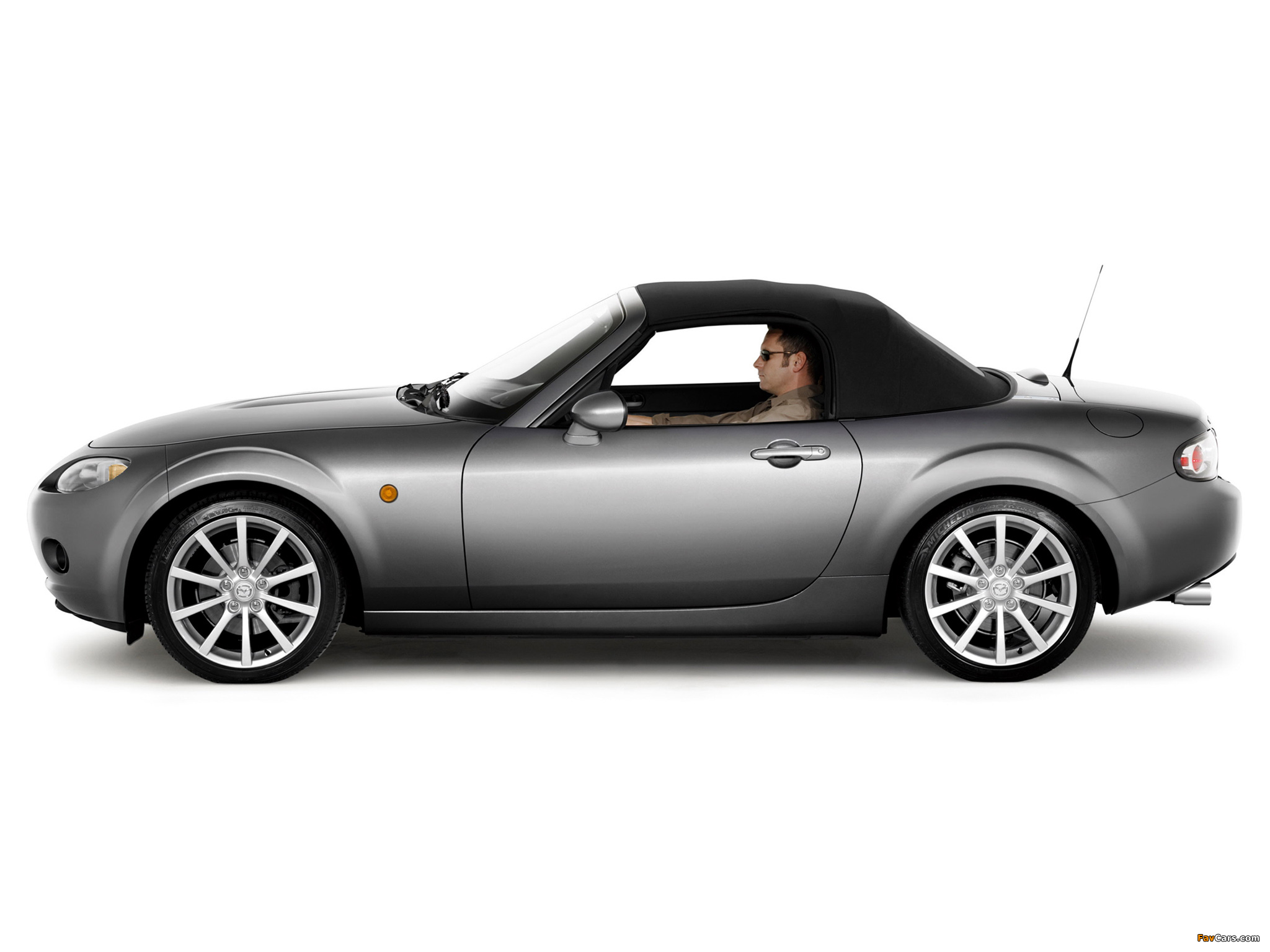 Photos of Mazda MX-5 Roadster (NC1) 2005–08 (2048 x 1536)