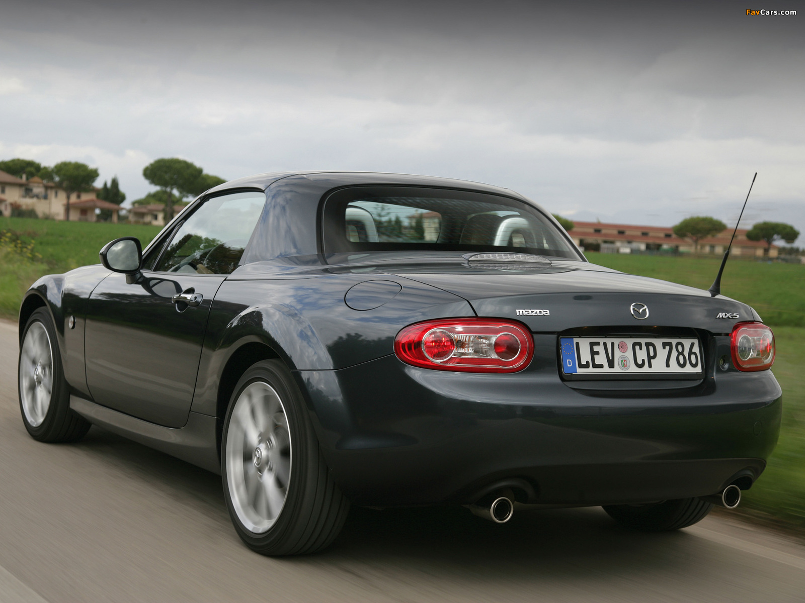 Photos of Mazda MX-5 Roadster-Coupe (NC) 2008 (1600 x 1200)